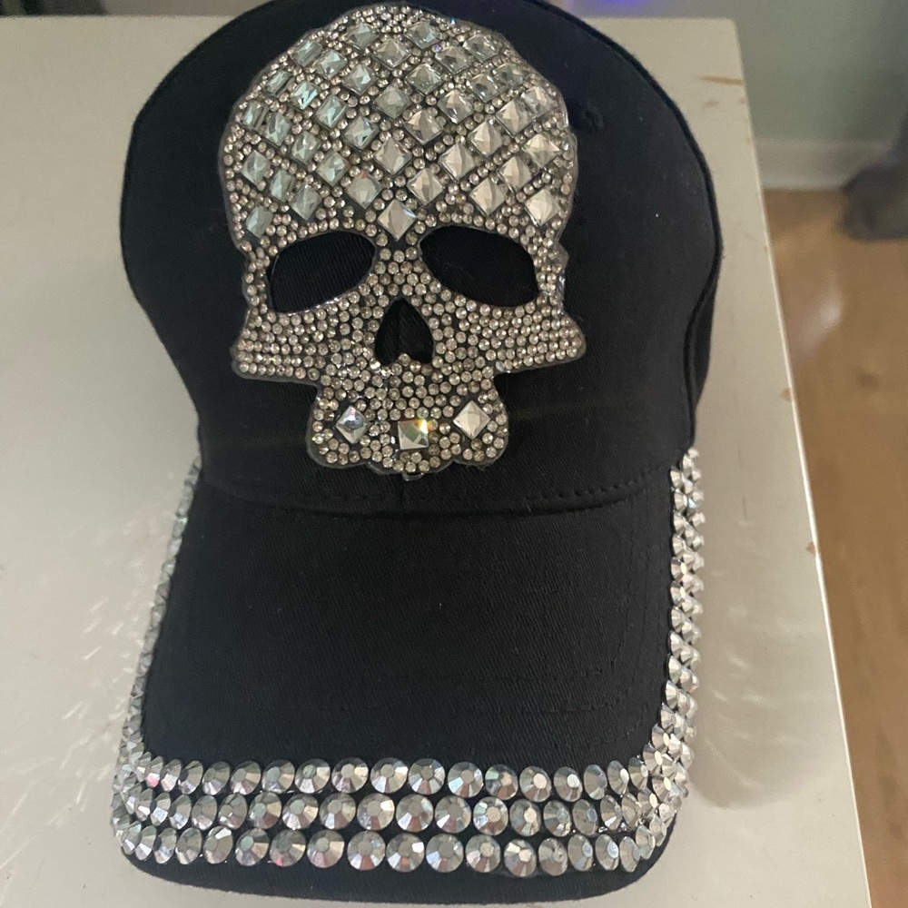 Crystal skull embellished black cap